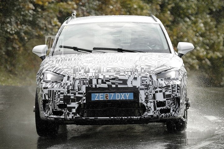 Spyshots Cupra Leon facelift
