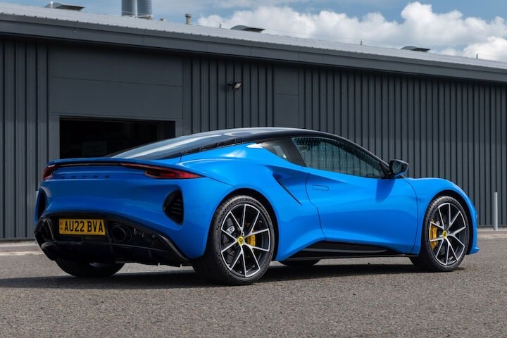 Lotus Emira