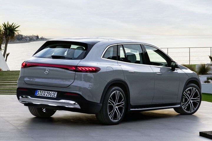 Mercedes-Benz EQS SUV