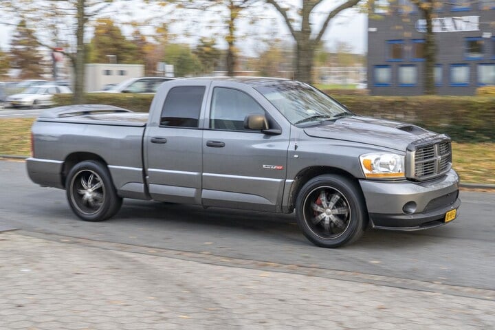Dodge Ram SRT