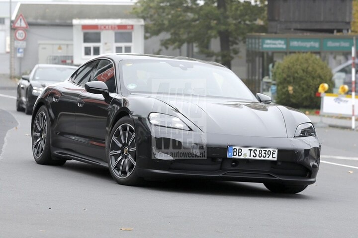 Porsche Taycan facelift spyshots