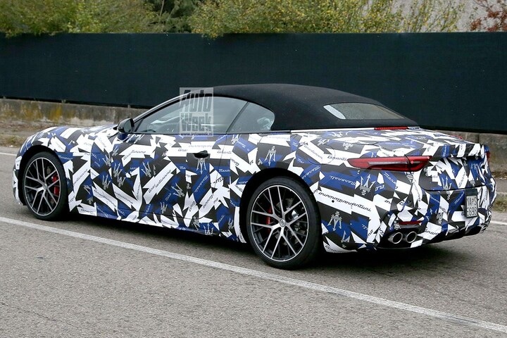 Spyshots Maserati GranCabrio