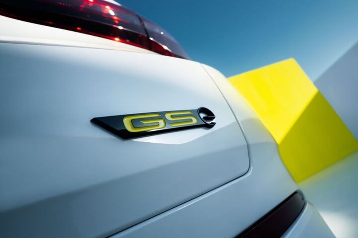 Opel Grandland GSe