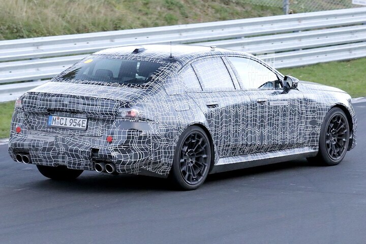 Spyshots BMW M5
