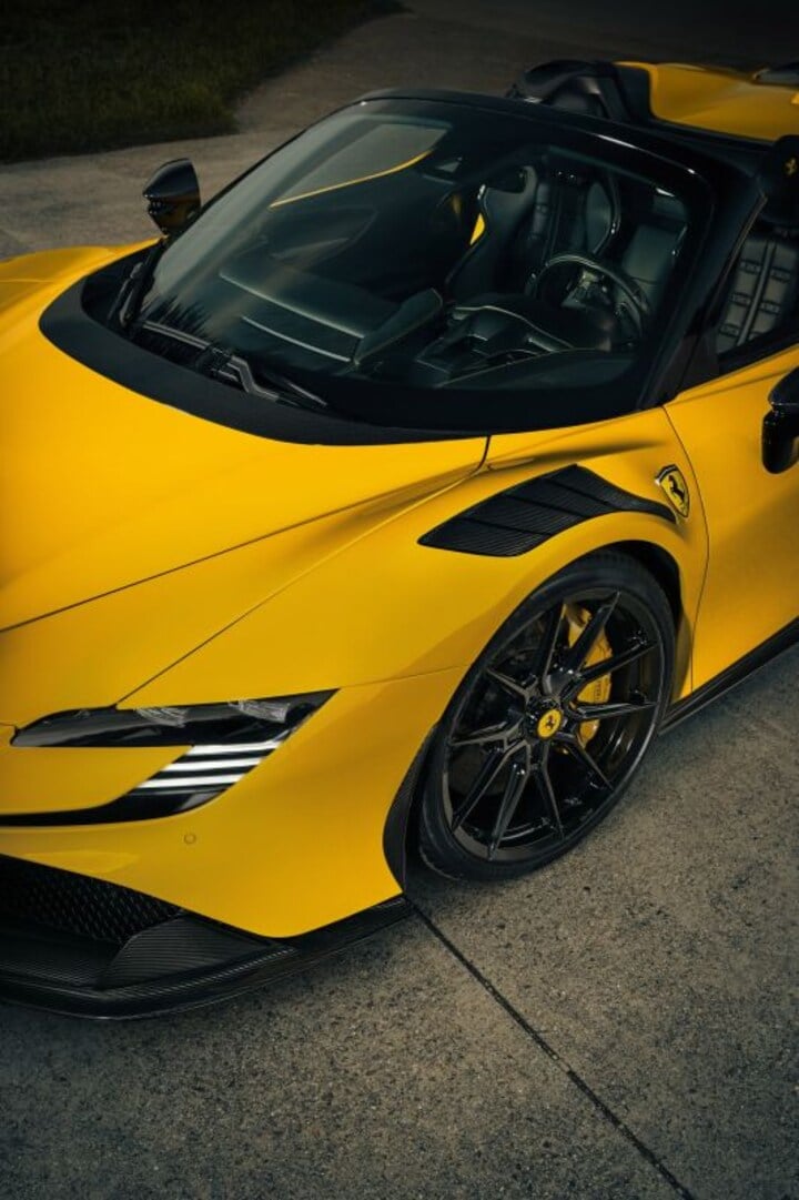 Novitec Ferrari SF90 Spider