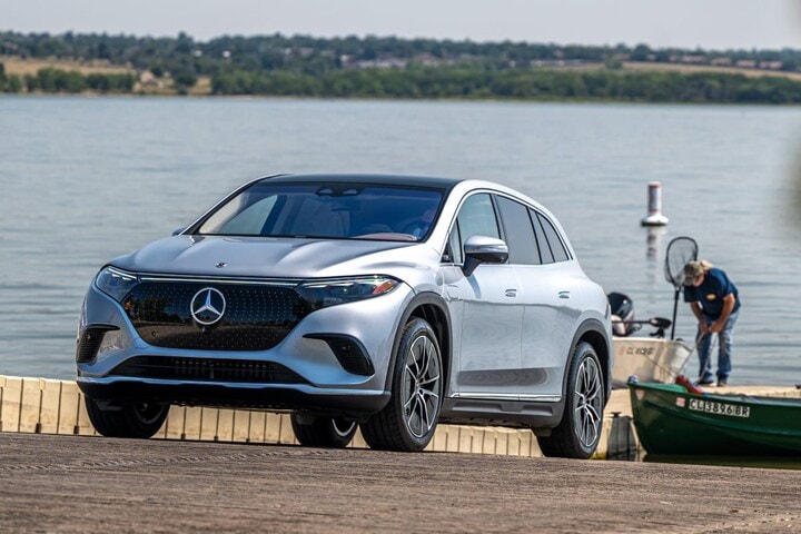 Mercedes EQS SUV