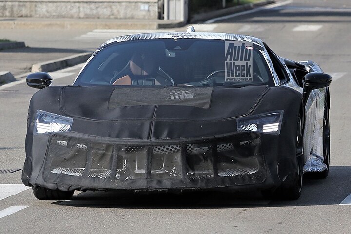 Spyshots Ferrari SF90 Versione Speciale