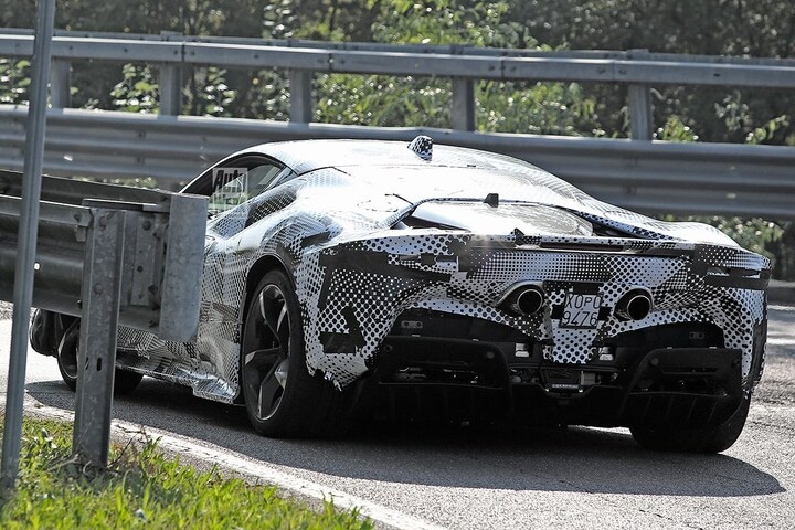 Spyshots Ferrari SF90 Versione Speciale