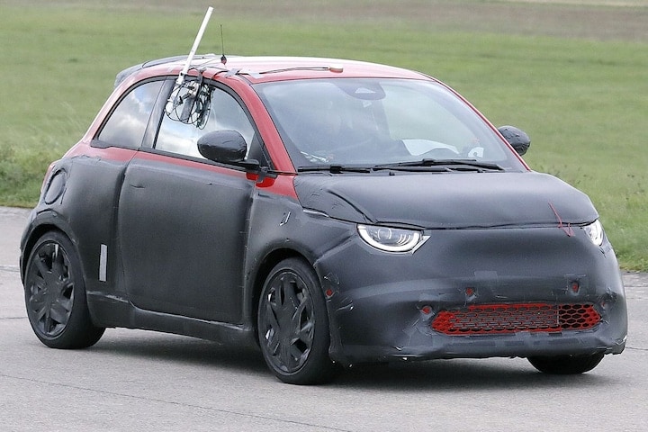 Spyshots Abarth 500e