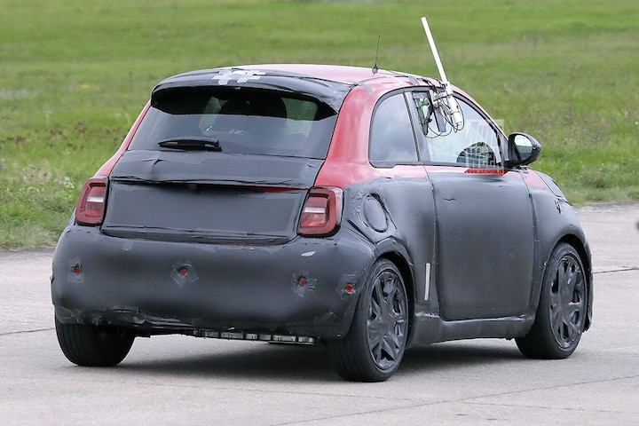 Spyshots Abarth 500e