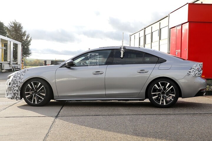 Spyshots Peugeot 508