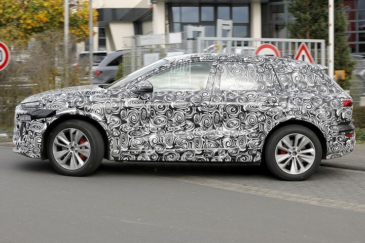 Spyshots Audi Q6 E-tron RS