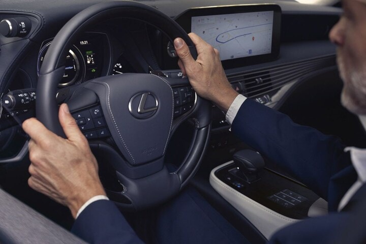 Lexus LS LS500h