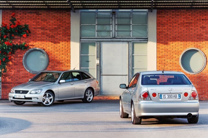 Lexus IS