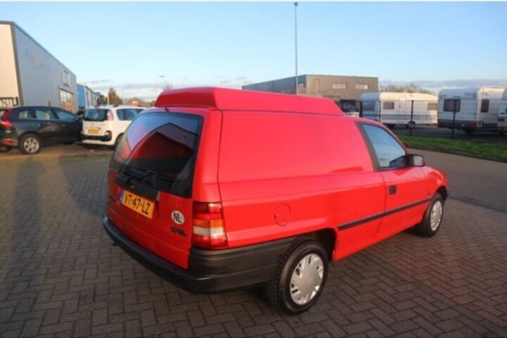 Opel Astravan Liefhebber Gezocht
