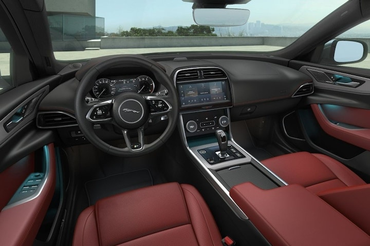Jaguar XE Back to Basics