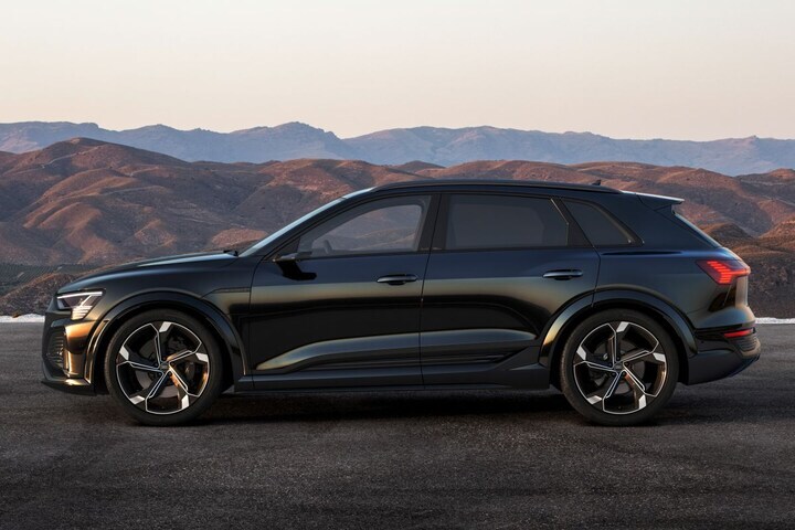 Audi SQ8 e-tron