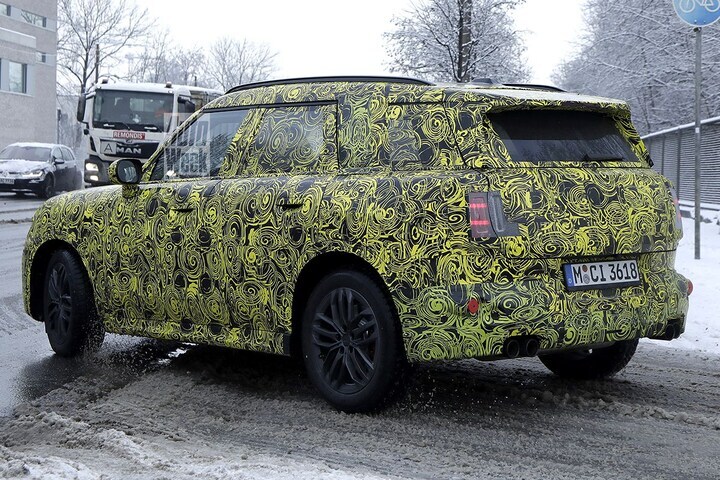 Spyshots Mini Countryman