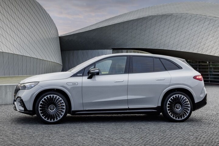 Mercedes-Benz EQE SUV 53 AMG