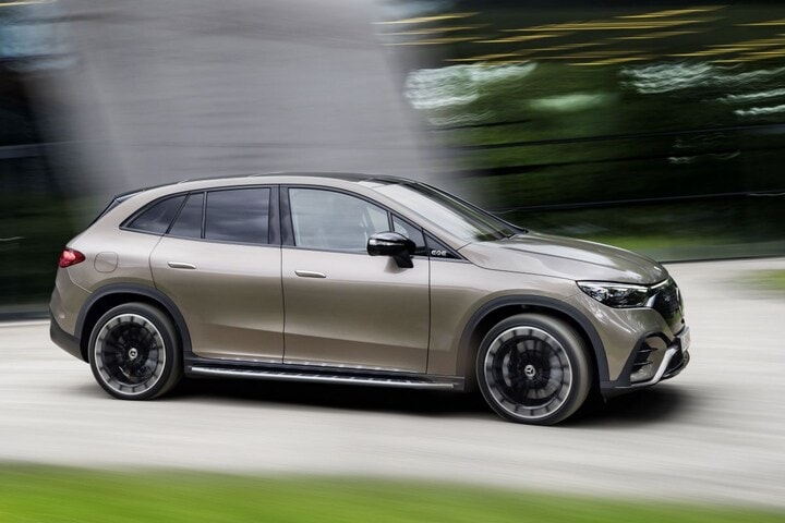 Mercedes-Benz EQE SUV