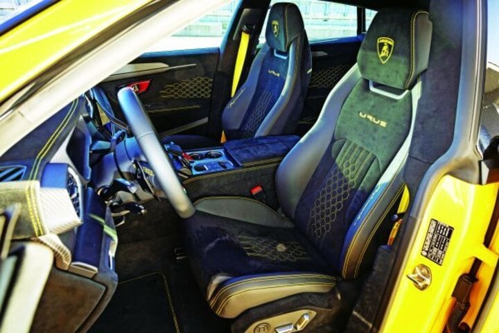 Lamborghini Urus Performante