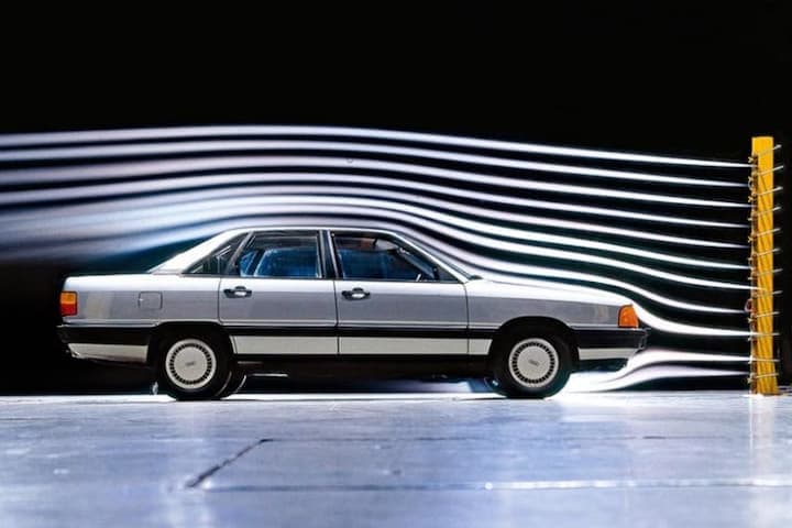 Audi 100