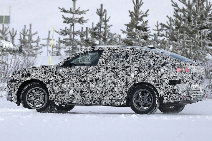 Spyshots BMW iX2