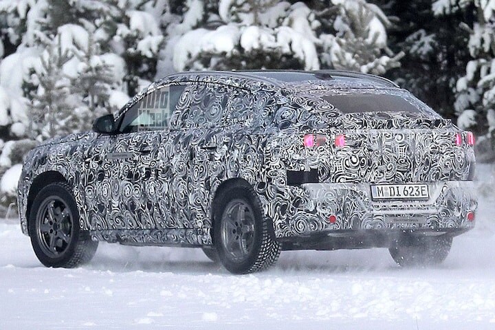 Spyshots BMW iX2