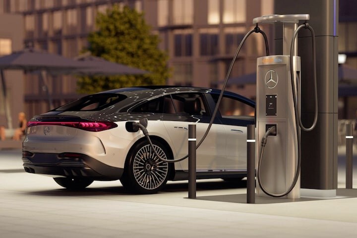 Snellaadstation Mercedes-Benz