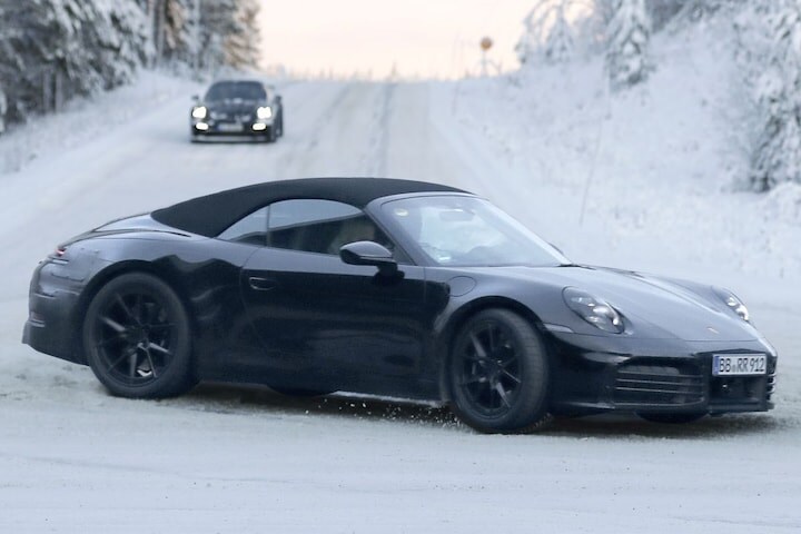 Porsche 911 992 facelift spionagebeelden