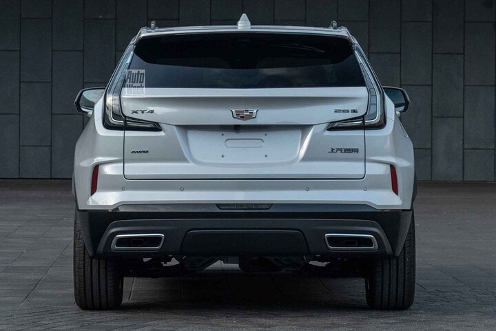 Cadillac XT4 facelift