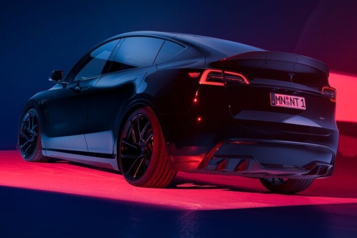 Tesla Model Y Novitec