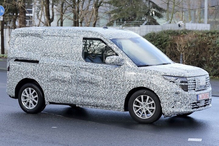Spyshots Ford Transit Courier