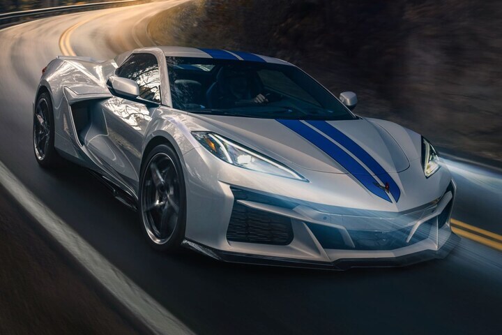 Chevrolet Corvette E-Ray