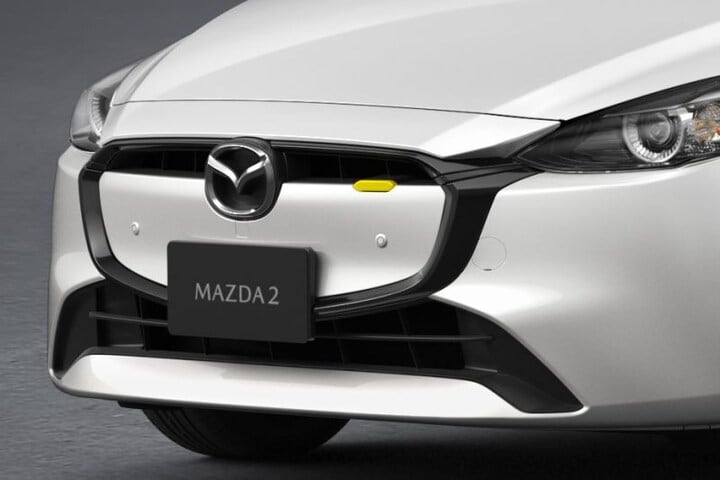 Mazda 2 facelift