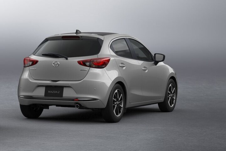 Mazda 2 facelift