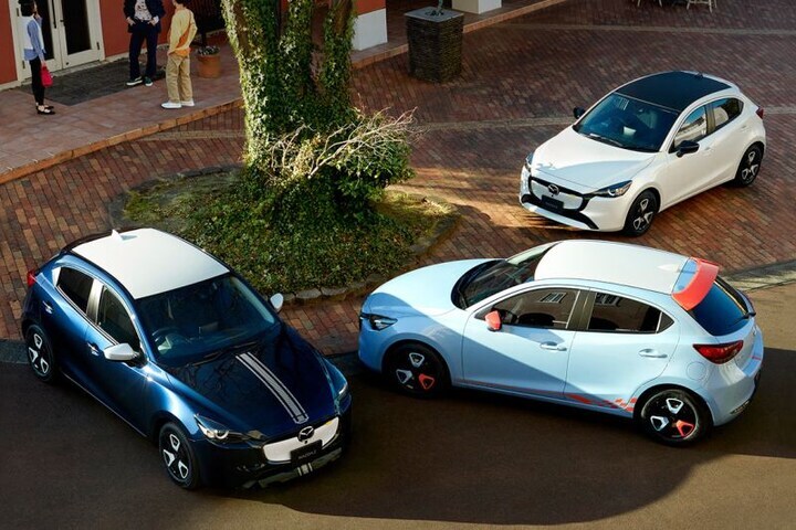 Mazda 2