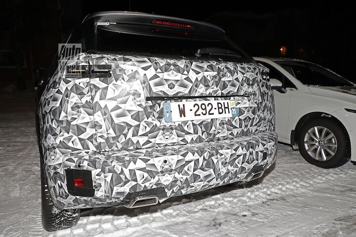Spyshots Peugeot 2008