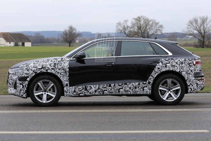 Audi Q8 spyshots