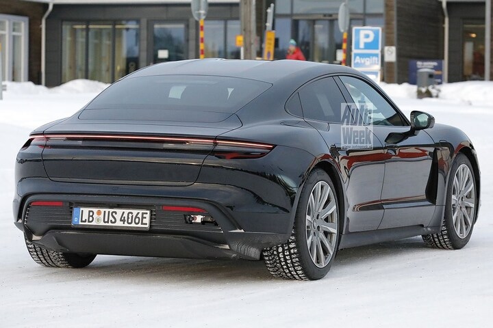 Spyshots Porsche Taycan facelift