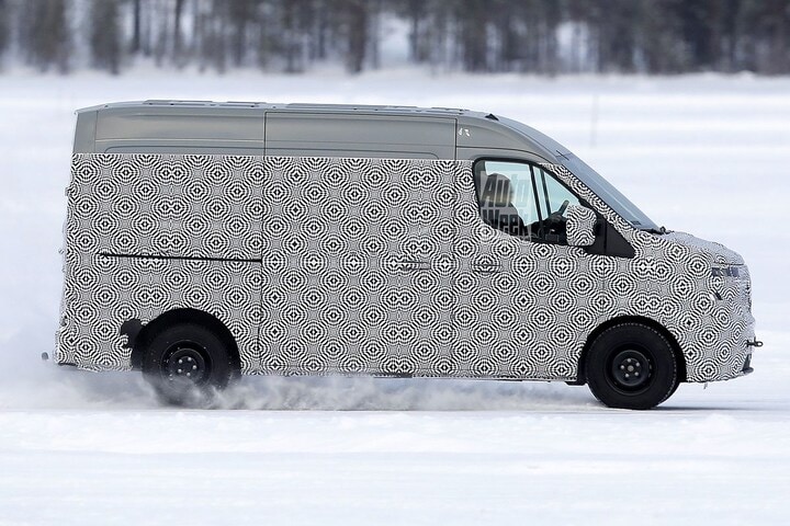Spyshots Renault Master