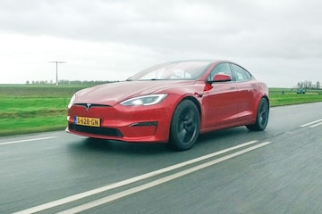 Tesla model s plaid