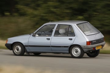 Peugeot 205