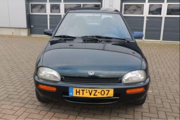 Mazda 121 Liefhebber Gezocht