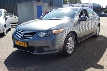 Op zoek naar een gebruikte Japanse sedan voor 9.000 euro