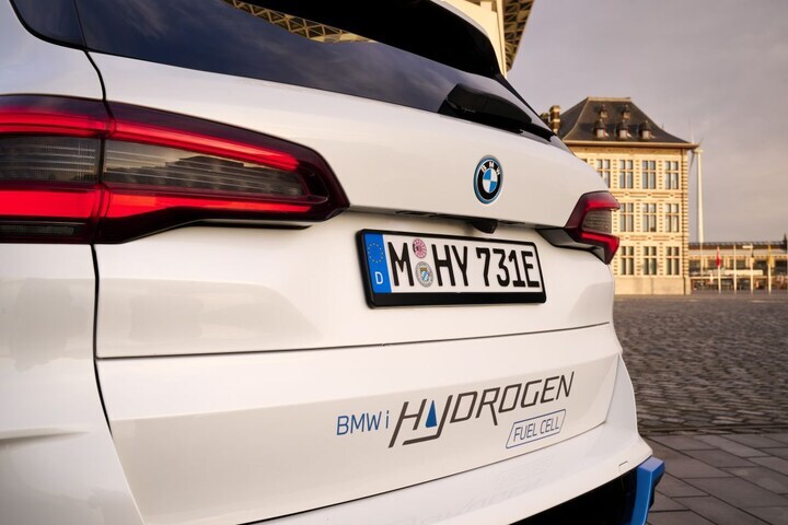 BMW iX5 Hydrogen