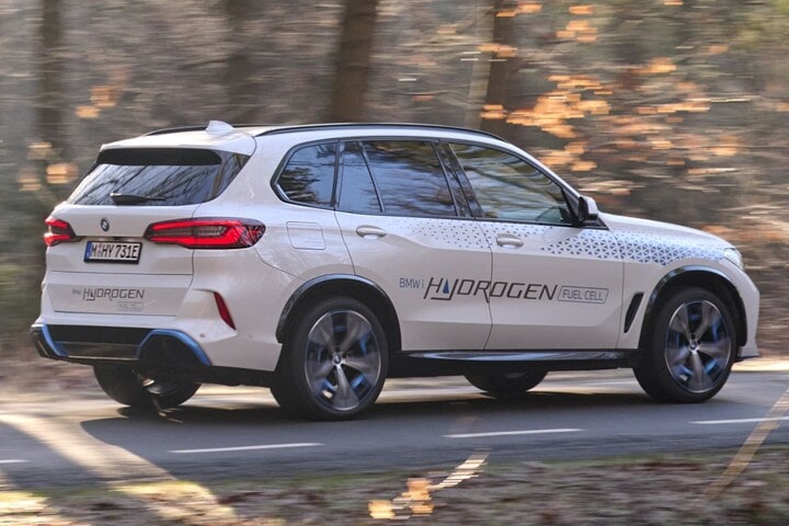 BMW iX5 Hydrogen
