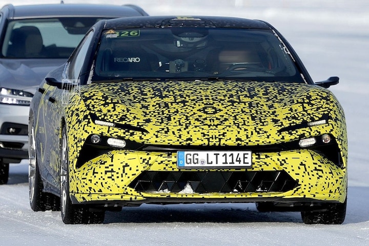 Spyshots Lotus sedan