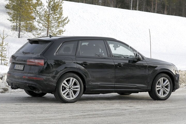 Spyshots Audi Q7