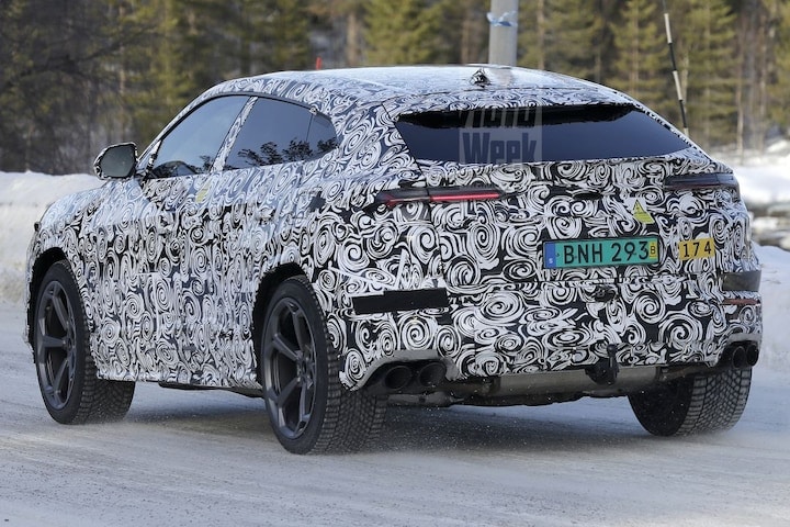 Lamborghini Urus Hybrid spyshots
